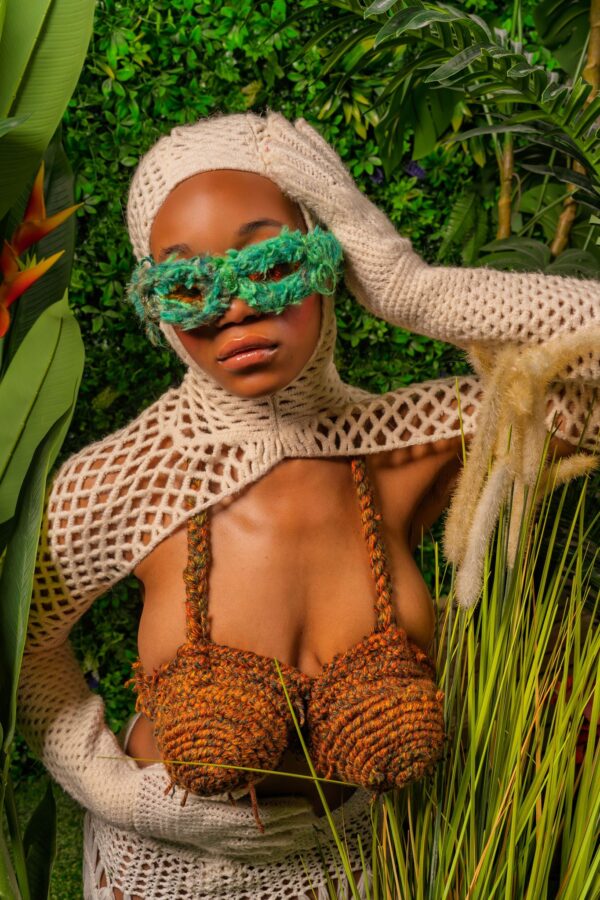 emerald gold shade
